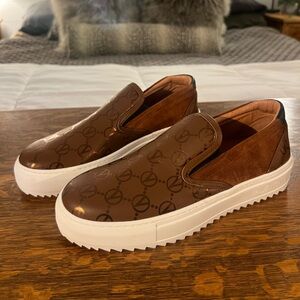 Valentino never worn sneakers